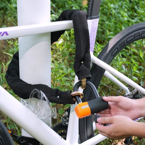 antirrobo-bicicleta-195tbo-1.jpg VEVOR Candado de Cadena para Bicicleta de φ14 x 1000 mm con 4 Llaves de Acero Inoxidable, Candado de Cadena Resistente Antirrobo de Seguridad para Bicicletas, Motocicletas, Scooters, Puertas, Vallas | VEVOR ES - Imagen 1