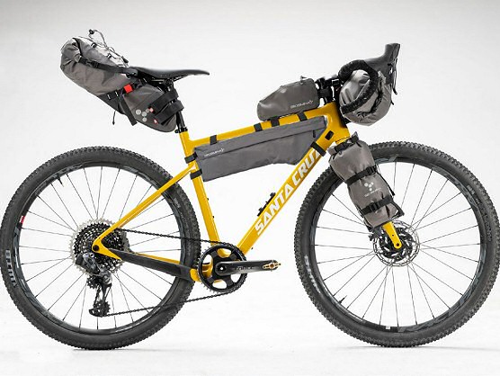 bolsas-bikepacking-888kpr-1.jpg La gama de bolsas Geosmina para bikepacking se actualiza - Imagen 1