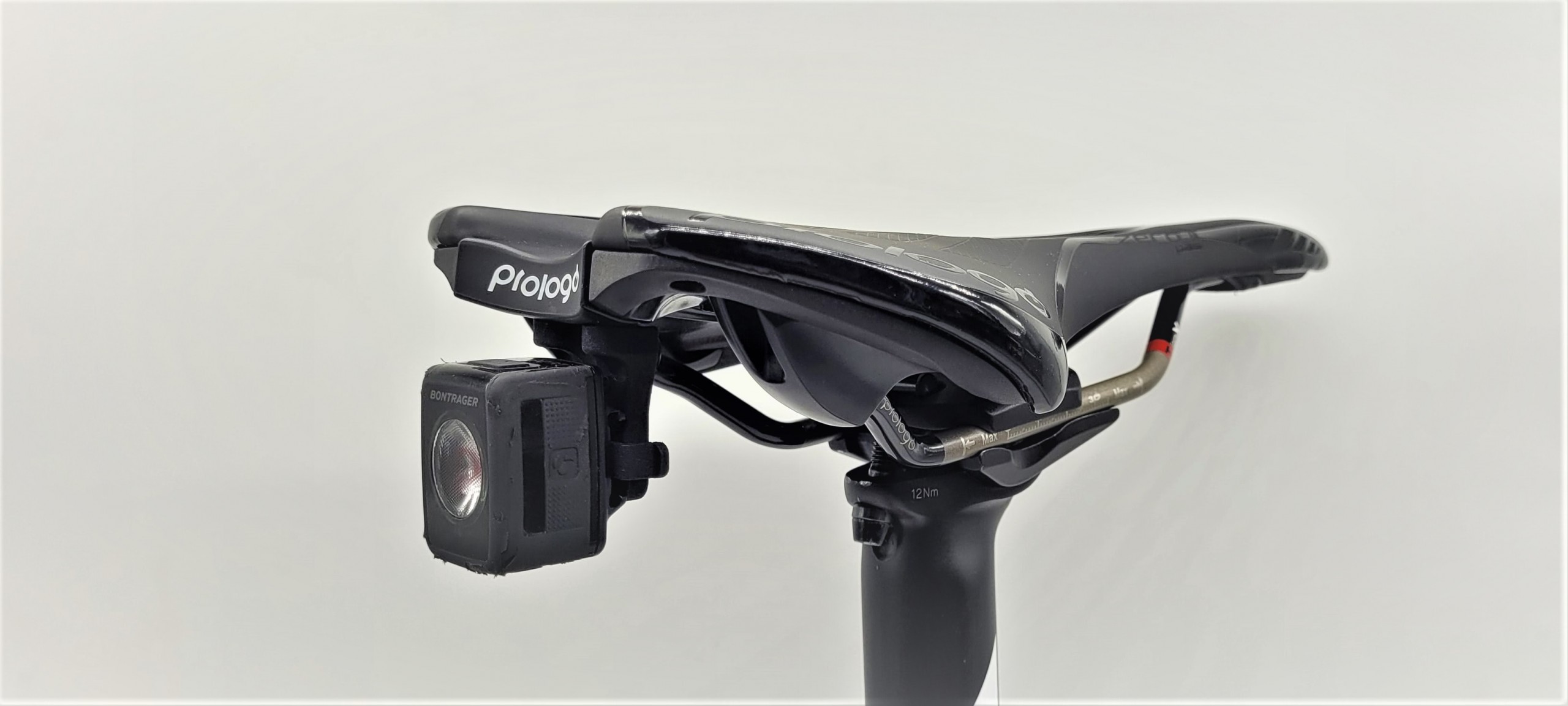bontrager-luz-trasera-840cya-1.jpg Soporte luz Flare RT (Sillín prologo 2 TORNILLOS) - Imagen 1