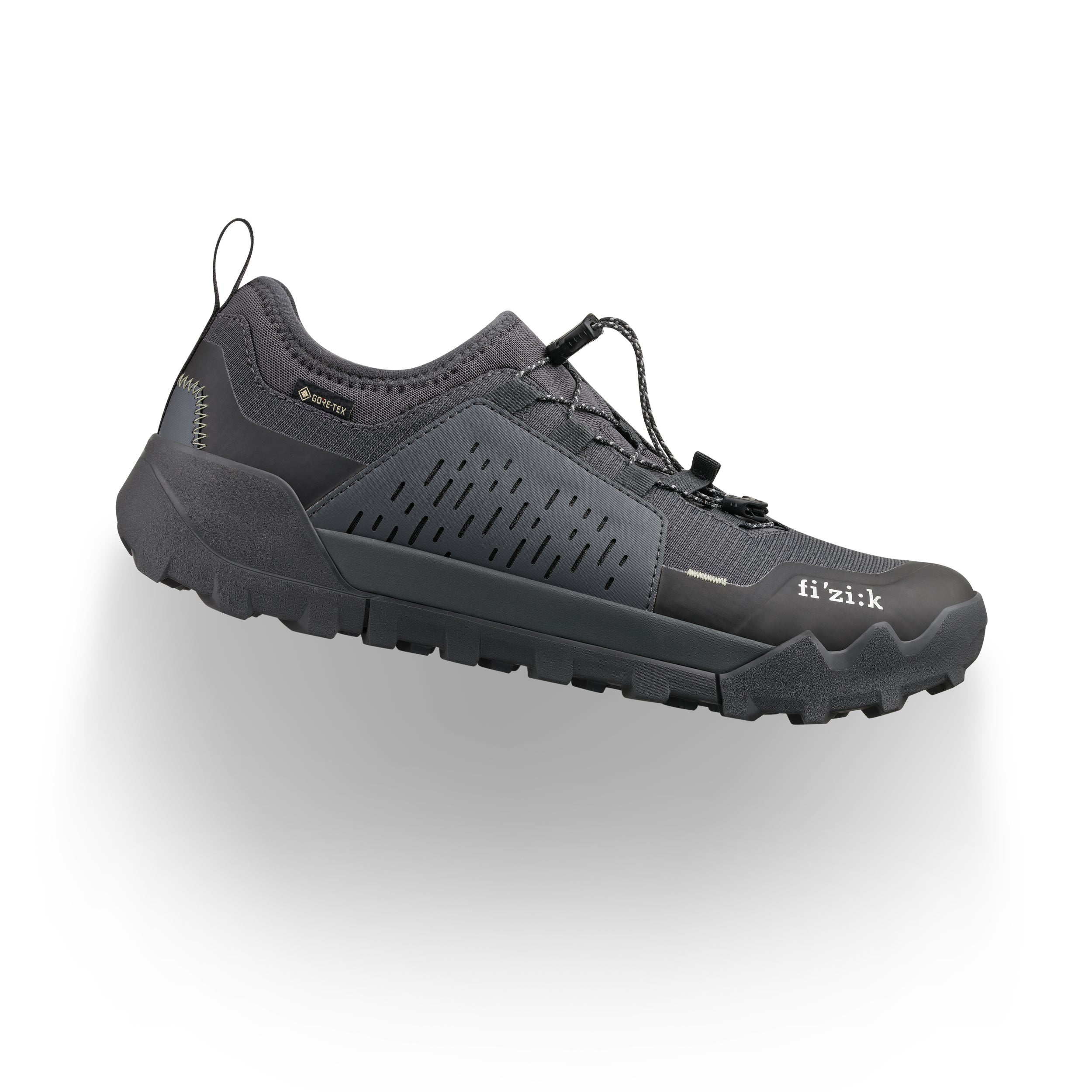 botas-mtb-050jgr-1.jpg Zapatillas MTB de invierno | GORE TEX®, opciones de pedal plano y automáticas – Fizik - Imagen 1