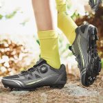Hiuzylqx Zapatillas MTB Hombre, Zapatos Bicicleta de Montaña Exterior Compatible con Shimano SPD 2 Pernos Pedales Antideslizantes Zapatillas de Ciclismo Unisex Adulto,Gris,36 EU : Amazon.es: Moda