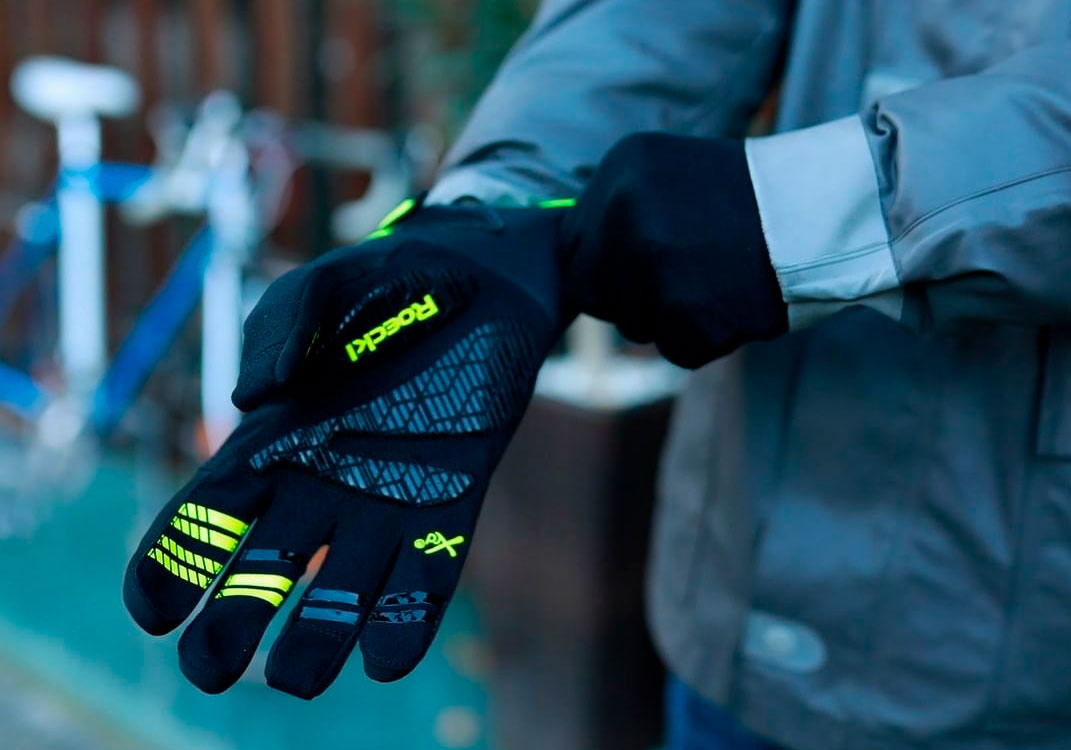 guantes-bici-invierno-054cpr-1.jpg 9 guantes de invierno para ciclismo con los que olvidar el frío - Imagen 1