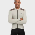 Ropa de ciclismo para invierno: maillots, culotes, chaquetas, camiseta interior, guantes y gorros | SIROKO