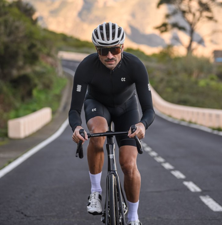 maillot-ciclismo-manga-larga-528uoj-1.jpg Maillot ciclismo manga larga hombre TEMPS | PASSION Z6 Black | Talla: 2/S - Imagen 1