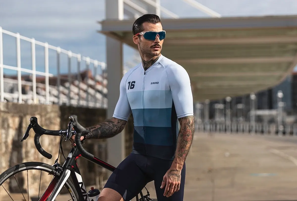 ropa-ciclismo-siroko-847fyj.webp Opiniones de la marca Siroko: ropa de ciclismo - Imagen 1