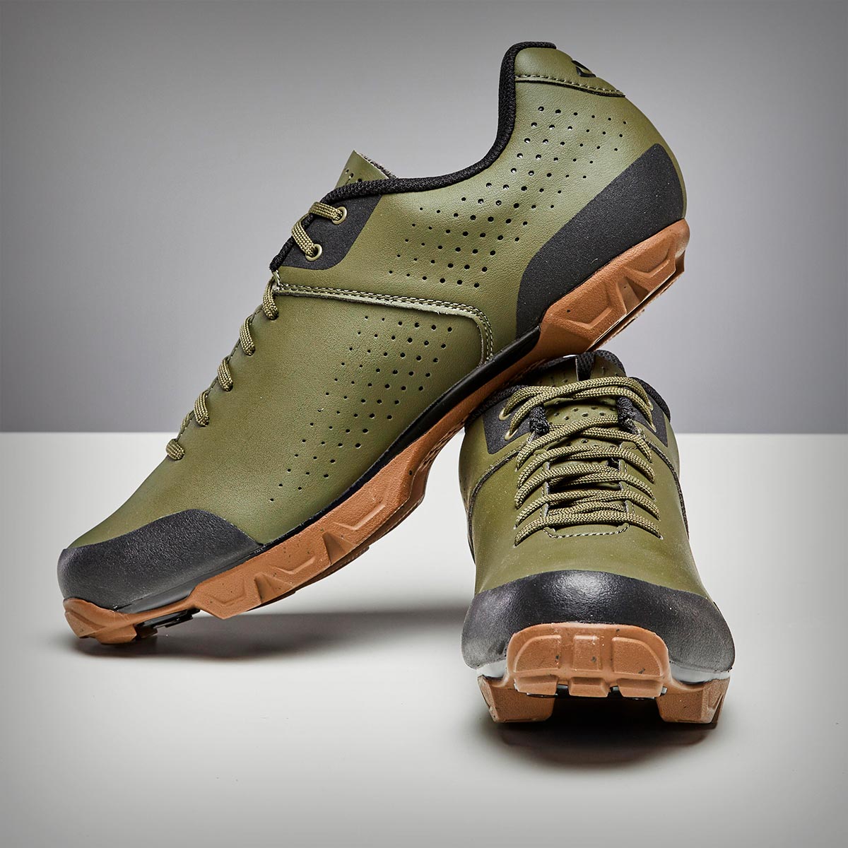 zapatillas-giro-mtb-968sde-1.jpg Cazando ofertas: las zapatillas Giro Privateer para gravel y MTB, a precio de liquidación - Imagen 1