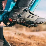Cómo elegir zapatillas para enduro MTB | 32 Dientes